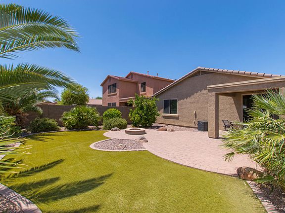 2nd image of 42563 W Somerset Dr
