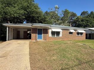 714 Townsend Cir, Chickasaw, AL 36611