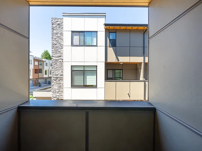 15950 Alder Pl #2 — Photo 18