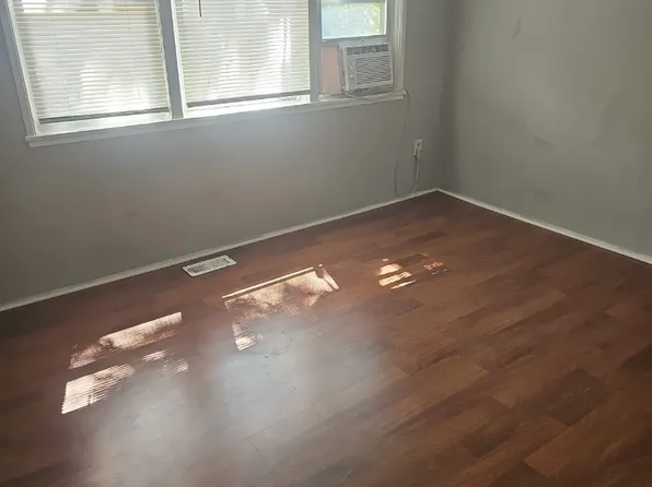 2513 Marbourne Ave, Baltimore, MD 21230