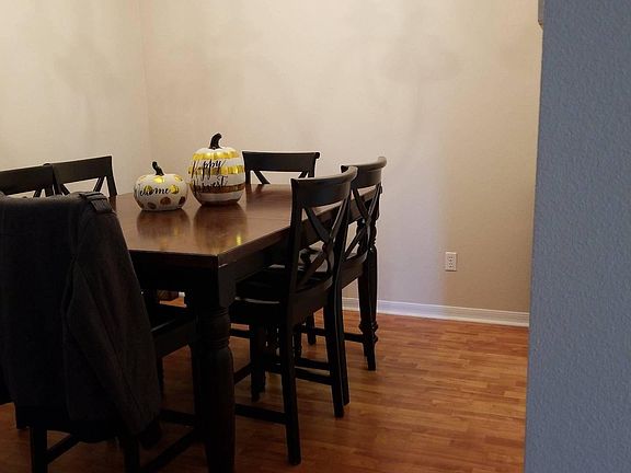 5th image of 609 Briar Way Ln