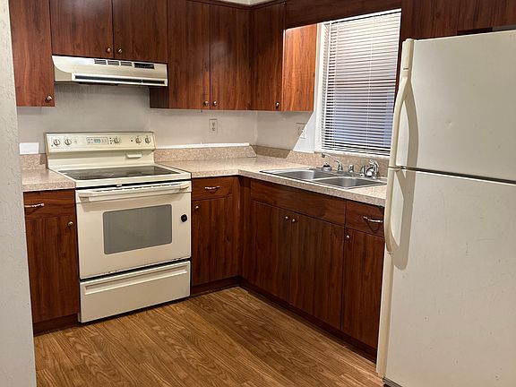 2nd image of 2040 NE 80th Pl #2040