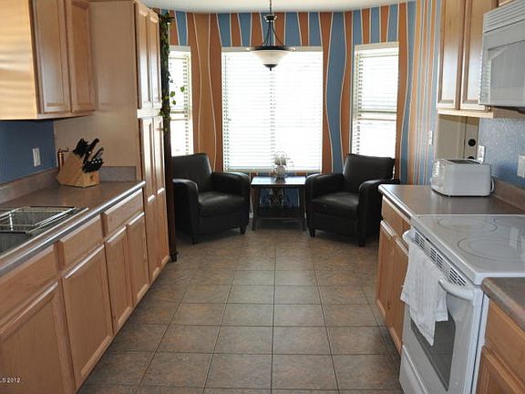 2nd image of 1054 Tularosa Dr