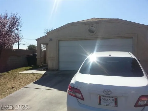 2301 Shady Hill Ave, Las Vegas, NV 89106