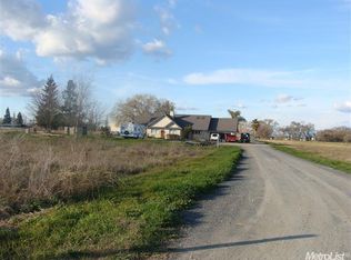 26533 Magnolia Rd, Escalon, CA 95320