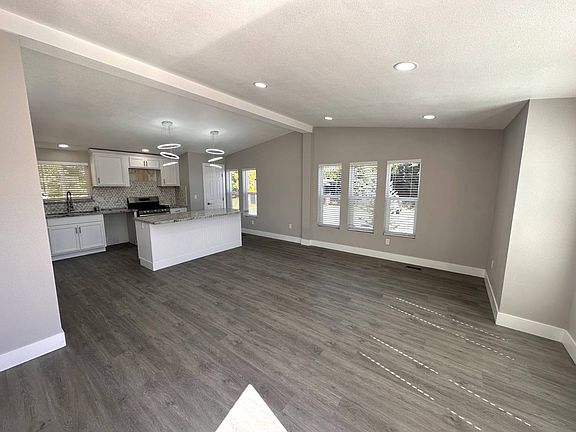 4th image of 17650 S Reno Park Blvd Space 55