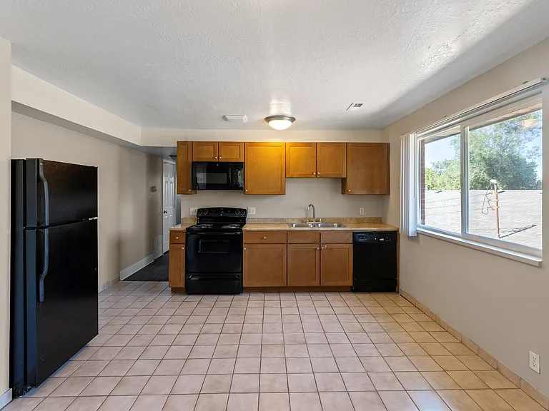 Marmalade Apartments — Photo 14