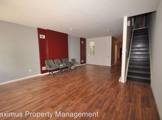 1621 Master St, Philadelphia, PA 19121