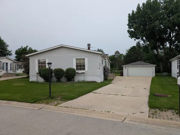 22636 S Olympia Dr, Frankfort, IL 60423