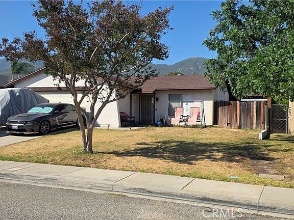 2nd image of 1548 Ranch Rd