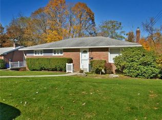 1177 Saint Vincent Dr, Monroeville, PA