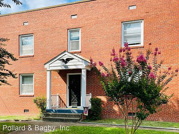 3rd image of 3532 Floyd Ave APT 3