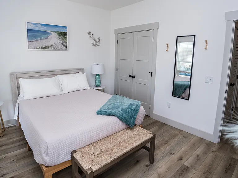22524 Lakeview Dr — Photo 66