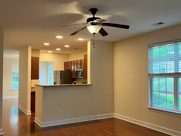 1833 Brittlebush Ln — Photo 9