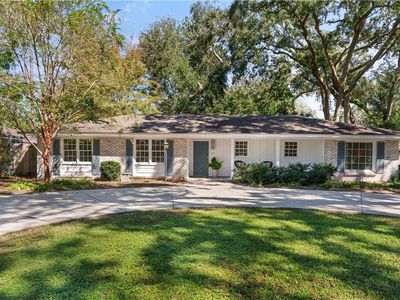 121 Asbury St, Saint Simons Island, GA, 31522