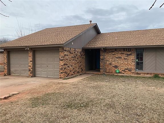 1813 SE 9th St, Moore, OK 73160 | Zillow