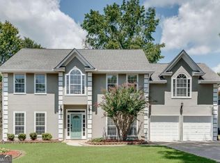 220 Greenmont Downs Ln, Alpharetta, GA 30009