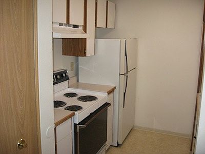 2nd image of 17044 SW Pacific Hwy APT 221