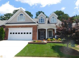 317 Lewisburg Dr, McDonough, GA 30253
