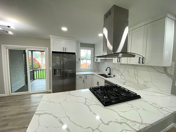 2nd image of 6353 Malcolm Dr