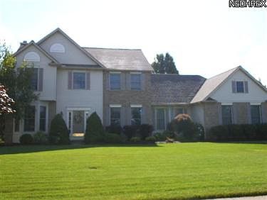 1st image of 621 Bridgeside Dr