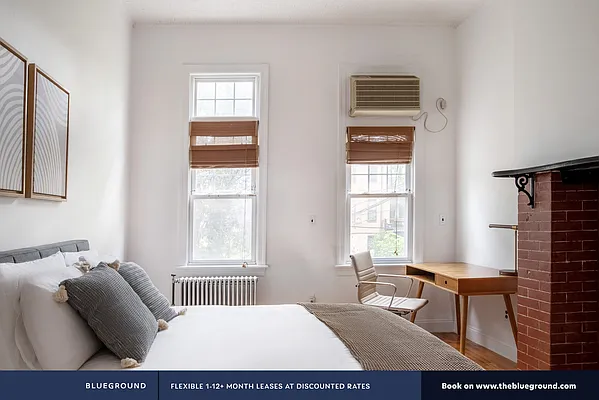 Rented by The Blueground | media 8