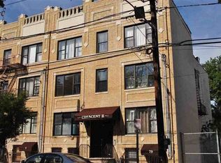 79 Crescent Ave APT 3, Jersey City, NJ 07304