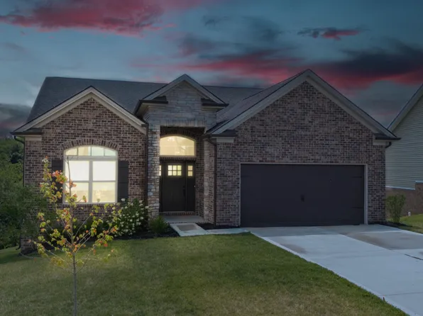 138 Westwoods Dr, Georgetown, KY 40324