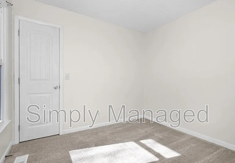 7345 Pebblebrook Dr — Photo 16