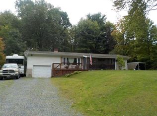 135 Congress Hill Rd, Franklin, PA 16323