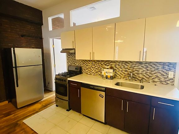4th image of 519 Grand St APT 3