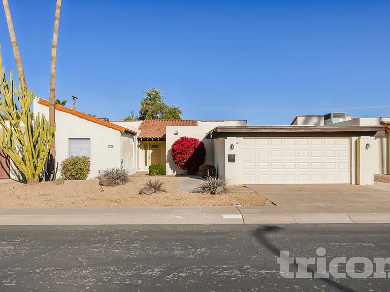 1500 N Markdale #10 — Photo 2