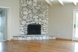 4th image of 24743 Heritage Ln