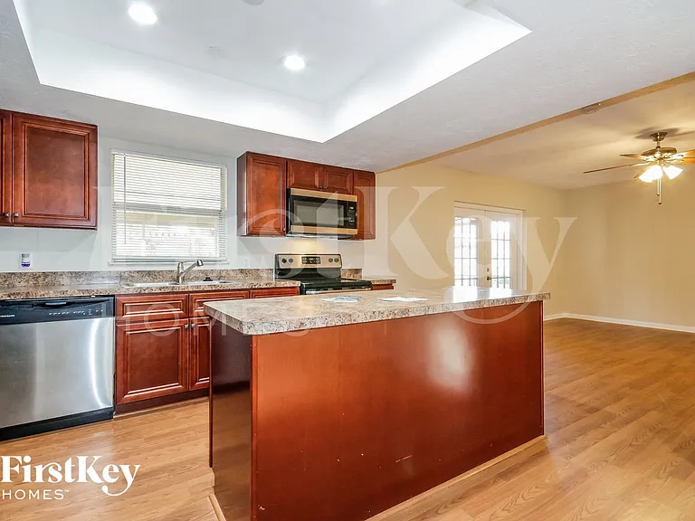 3814 Treadway Dr — Photo 6