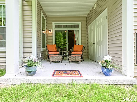 5th image of 1011 Brookside Court #1011