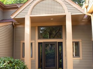 7 Wainwright Rd UNIT 13, Winchester, MA 01890