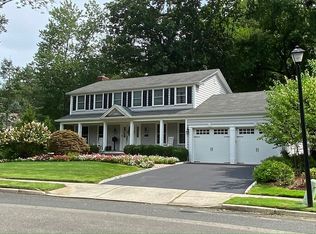 785 Demarrais Pl, Oradell, NJ 07649