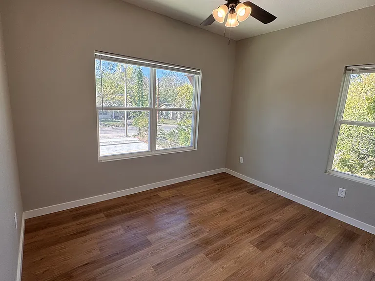 961 N Clinton St #102 — Photo 22