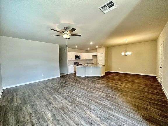 5th image of 9848 Grosbeak Ln