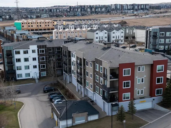 8 Sage Hill Ter NW #318, Calgary, AB T3R 0W5