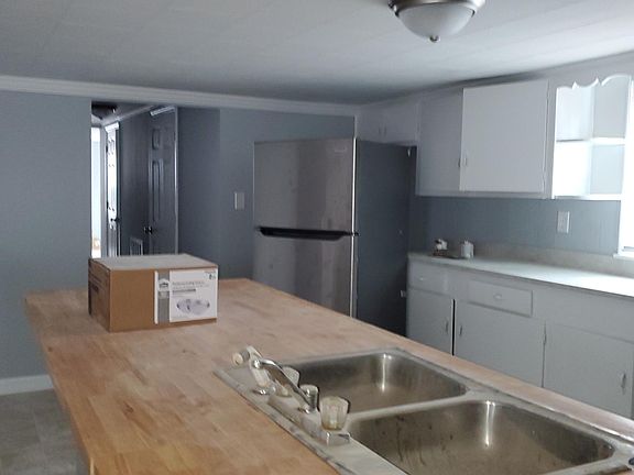 5th image of 4514 Sterling St