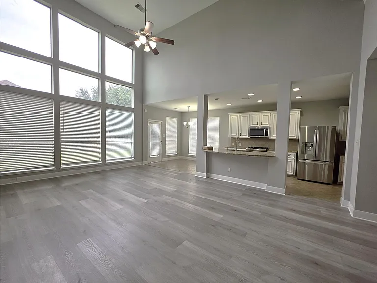 2813 Arbor Brook Ln — Photo 7
