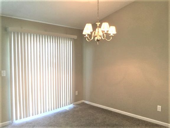 5th image of 1629 Cantebury Ln