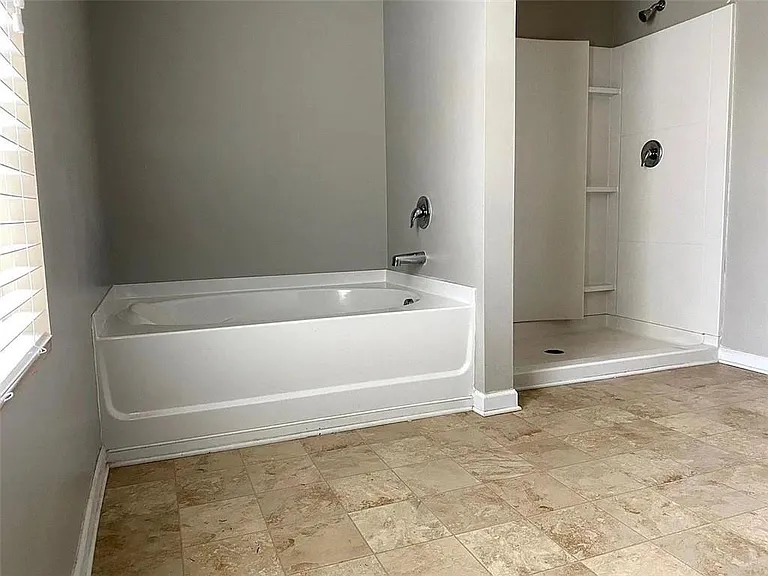 3110 Boxwood Xing — Photo 9