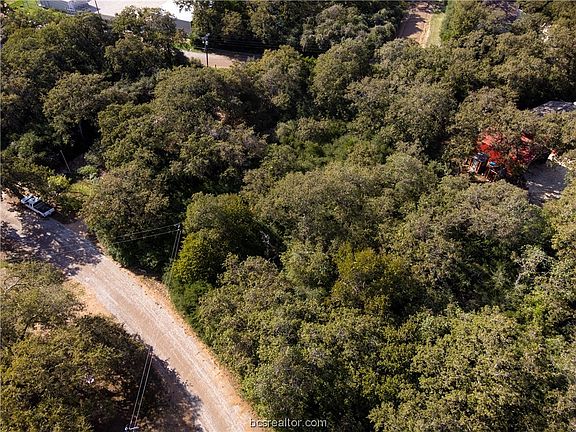 4th image of LOT 6 Bramble Wood Cir