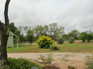909 Midland St, Kingsland, TX 78639