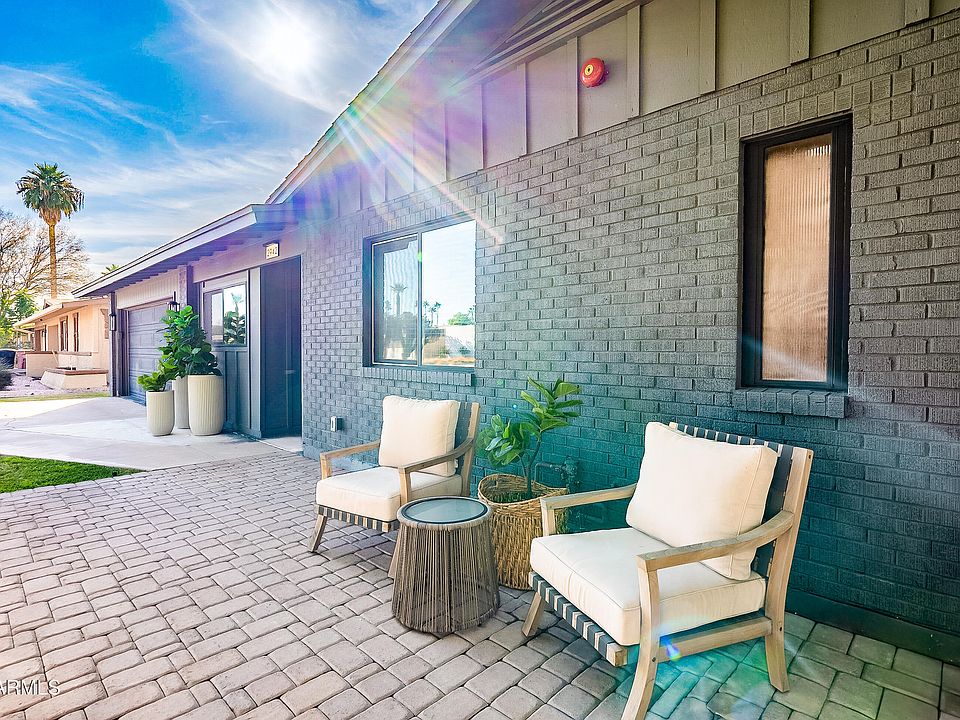 WEST② ZX2 Classic Wm - The Benchmark Outdoor Outfitters