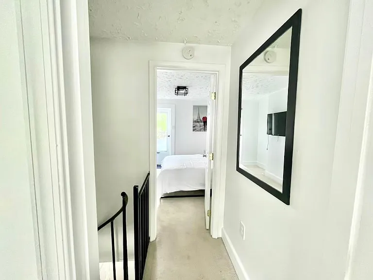 740 E Fort Ave — Photo 6