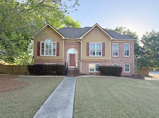 905 Highfield Ct, Lawrenceville, GA 30043