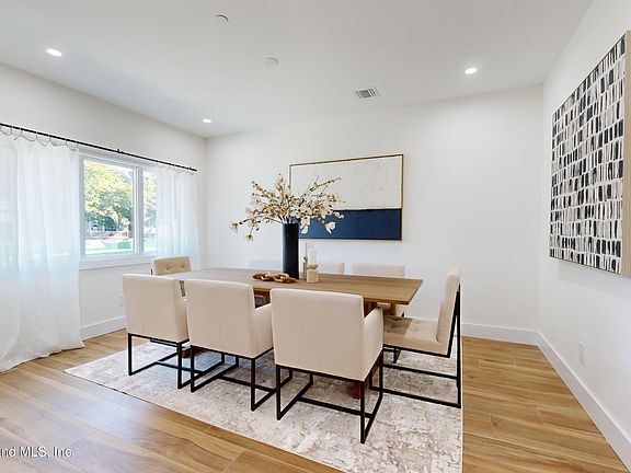 3rd image of 12 Harris Ln